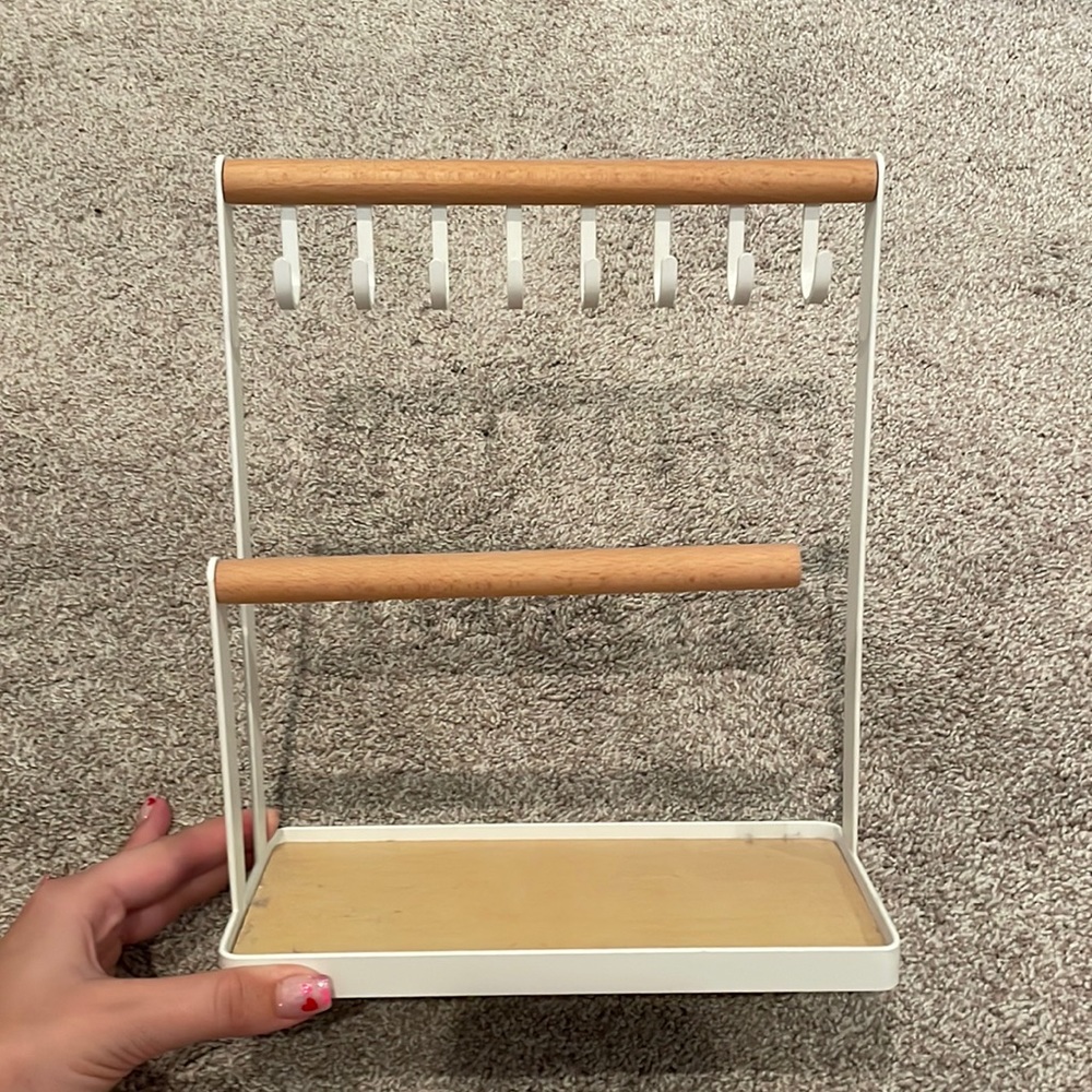 Jewlery stand